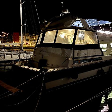 ホテル Navi Yacht A Sete, 2 A 8 Couchages, Privatif エクステリア 写真