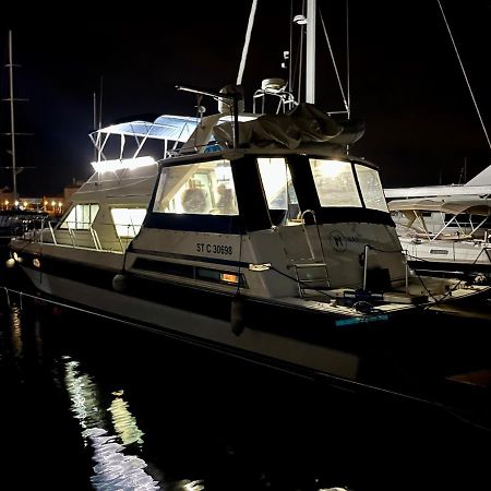 ホテル Navi Yacht A Sete, 2 A 8 Couchages, Privatif エクステリア 写真