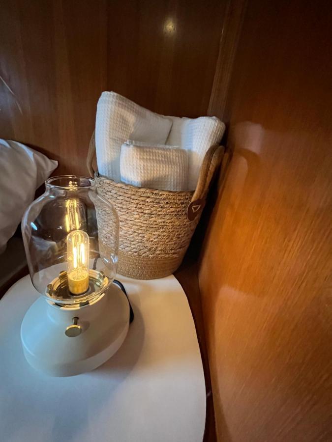 ホテル Navi Yacht A Sete, 2 A 8 Couchages, Privatif エクステリア 写真